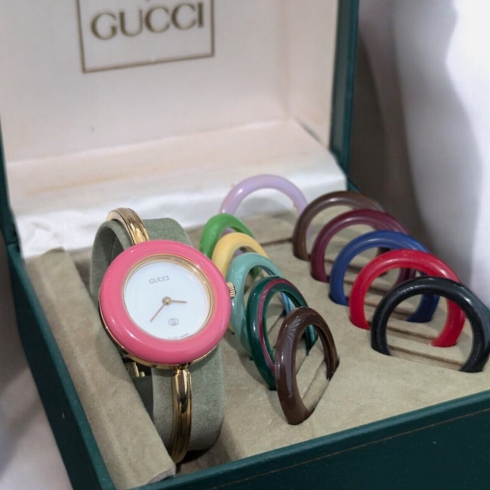 GUCCI 14k Gold Luxury Watch RARE!!🩷💛🩵💚💜💙🤎🖤🙌😍 - Picture 2 of 8